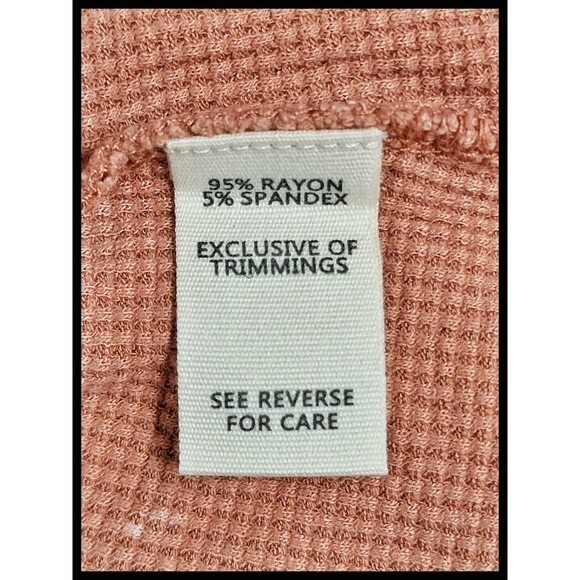 NWT Buckle Gilded Intent Crop Top Shirt Knit Tie Dye Raw Hem Nude Peach Large - Picture 5 of 7